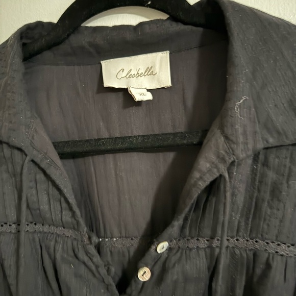 Cleobella Elegant Black Dress - Picture 5 of 5